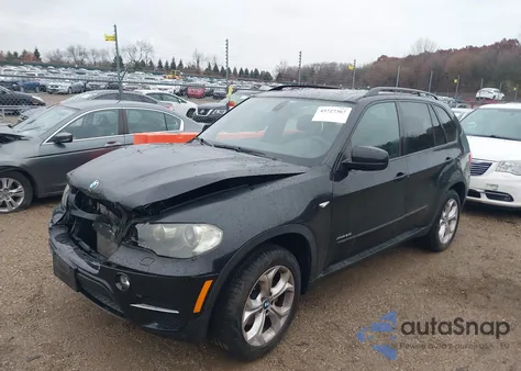 2011 BMW X5 xDrive35I/xDrive35I Premium/xDrive35I Sport Activity z USA, uszkodzony, nr VIN 5UXZV4C56BLL58114